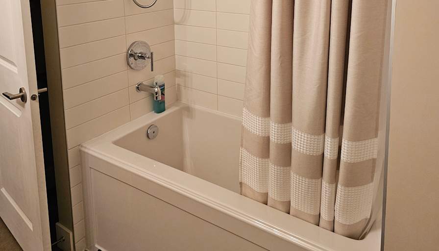 Shirley Hwang's room