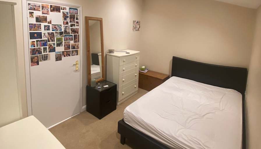 Photo of Heidi Camber's room