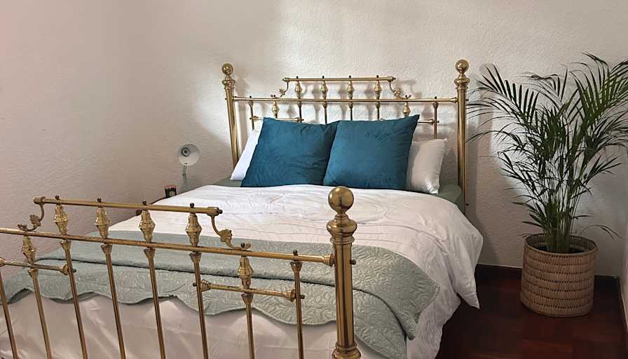 Photo of Vernon's room