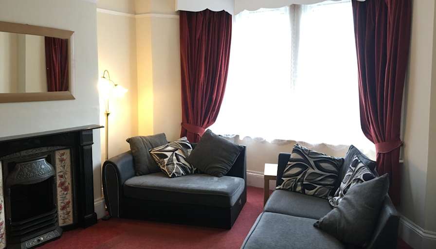 Photo of Robert Webb's room