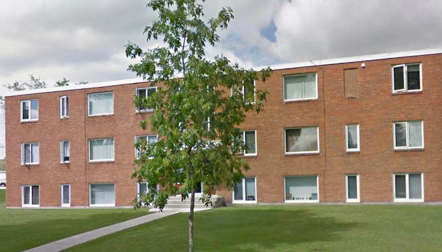 Private room to rent in share house Mcdiarmid Drive,... Roomies.ca