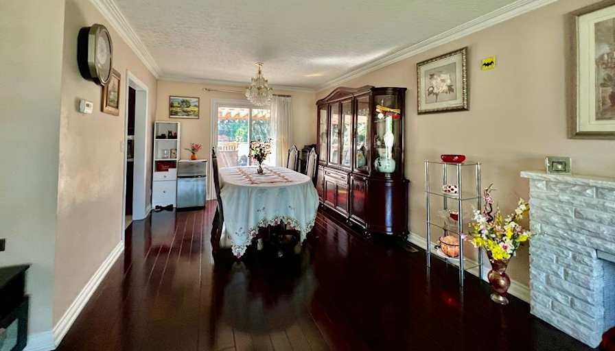 Photo of Linh's room