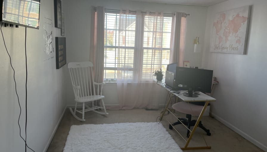 Photo of Nije's room