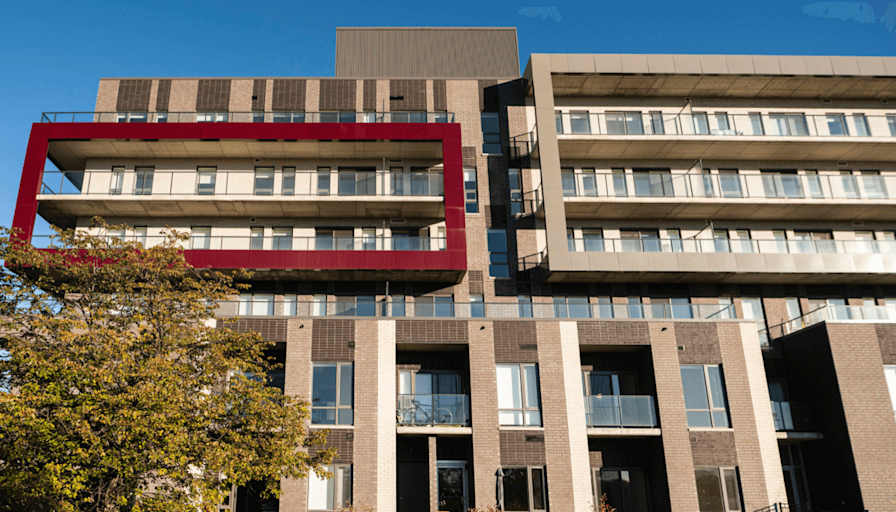 kachi ihekuna's room