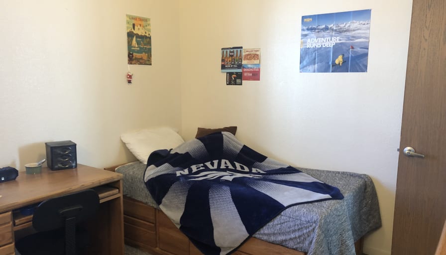 Photo of Nevaeh's room