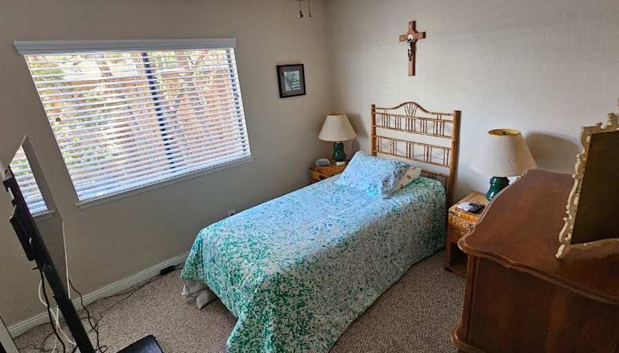 Photo of Rosmen's room