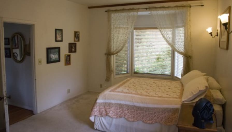Photo of Shirley's room
