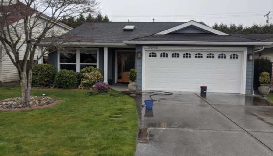 Tim Armstrong's room