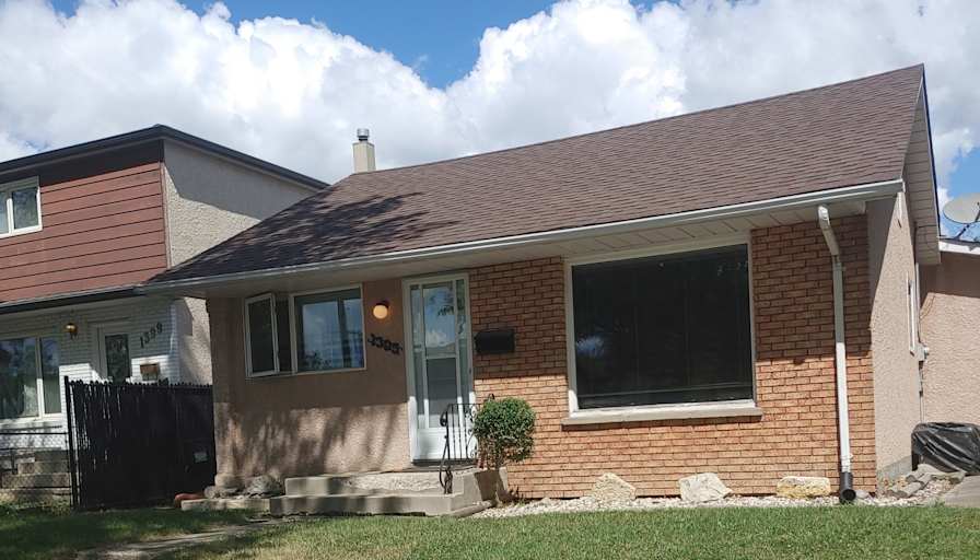 Photo of Dwight Neuman's room