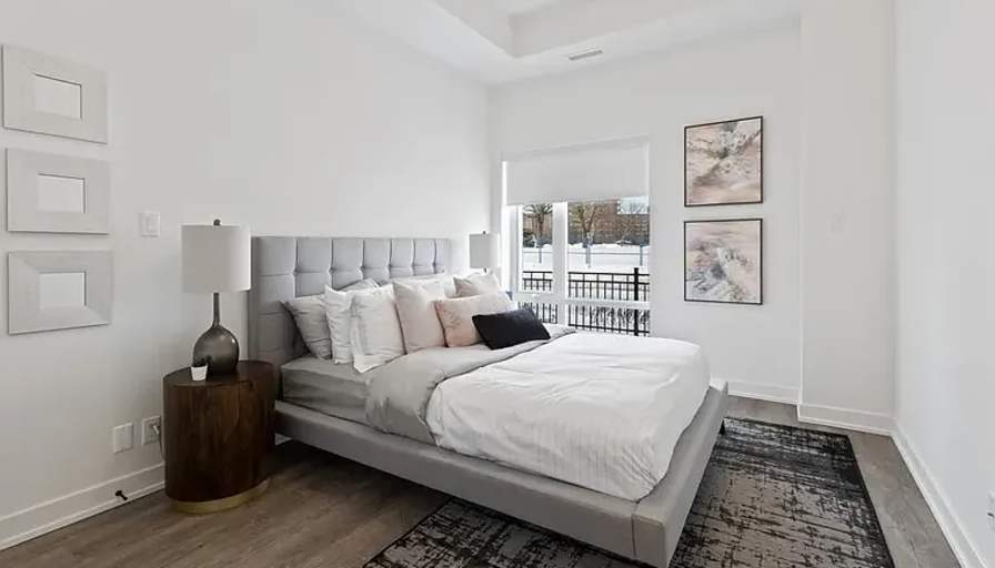 kachi ihekuna's room