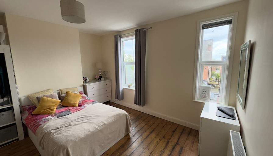 Photo of Ash's room