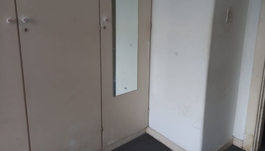 Photo of Ian's room