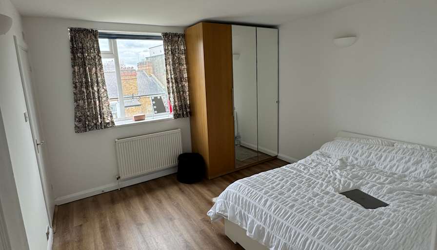 Photo of Julia's room