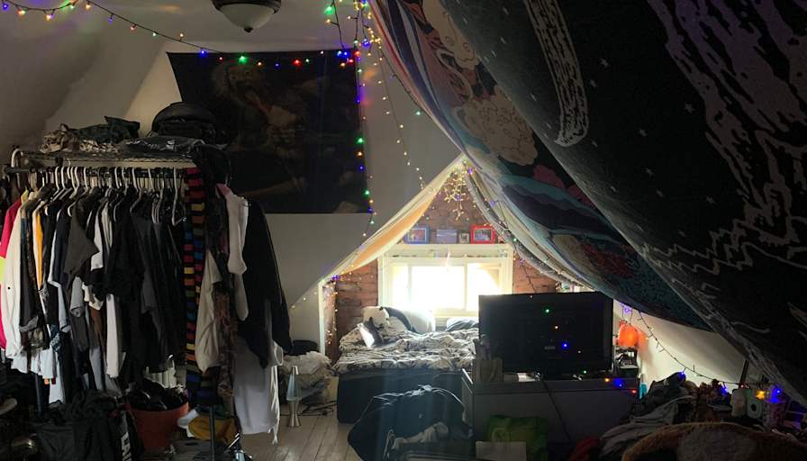 Photo of Morgan and Chiara's room