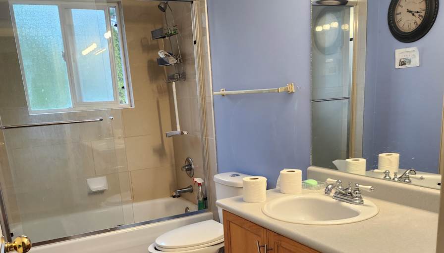 Photo of Sara's room