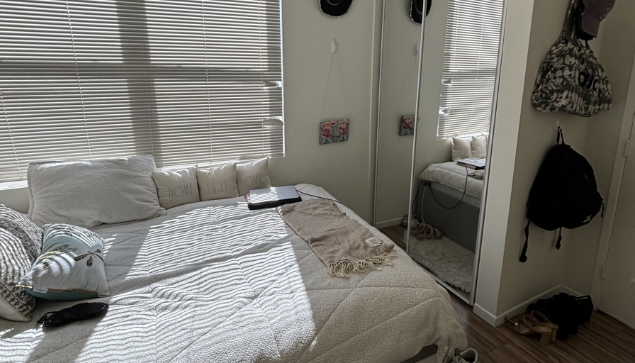 Photo of mona's room