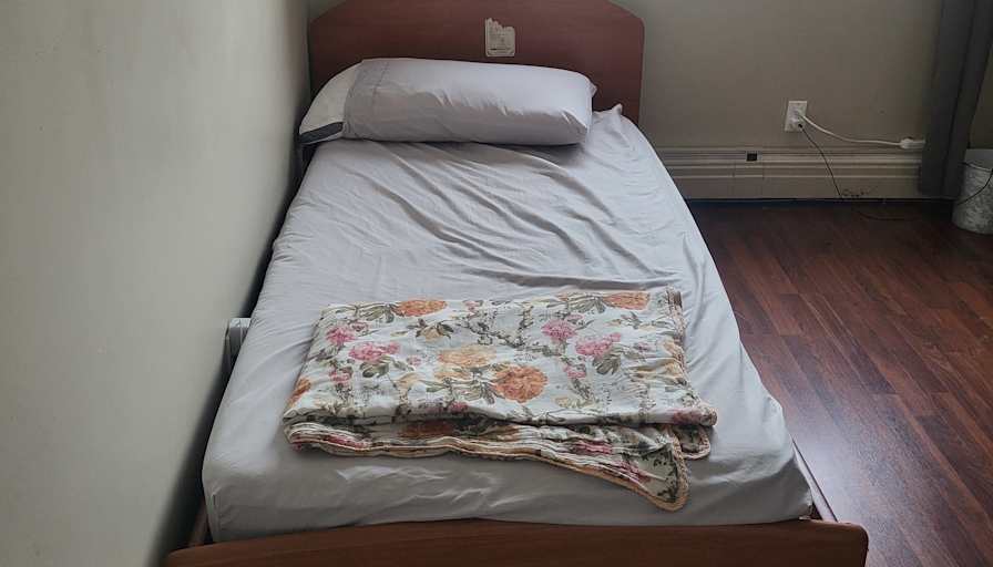 Raunak Agarwal's room