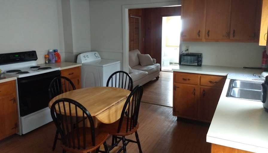 Private room to rent in share house Northbridge, Ma...