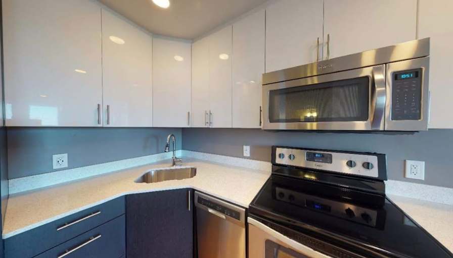 Himangi Rathod's room