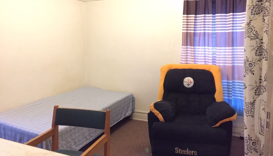Photo of Zed's room