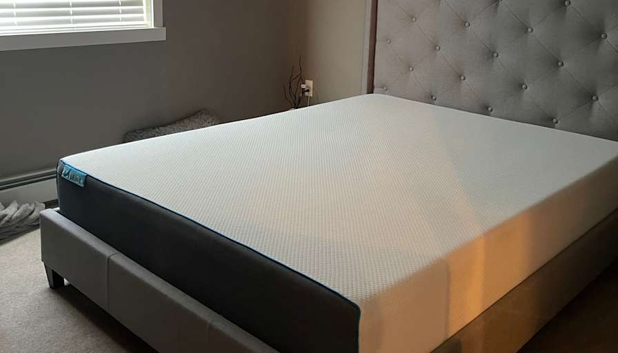 Photo of Laura Lee's room