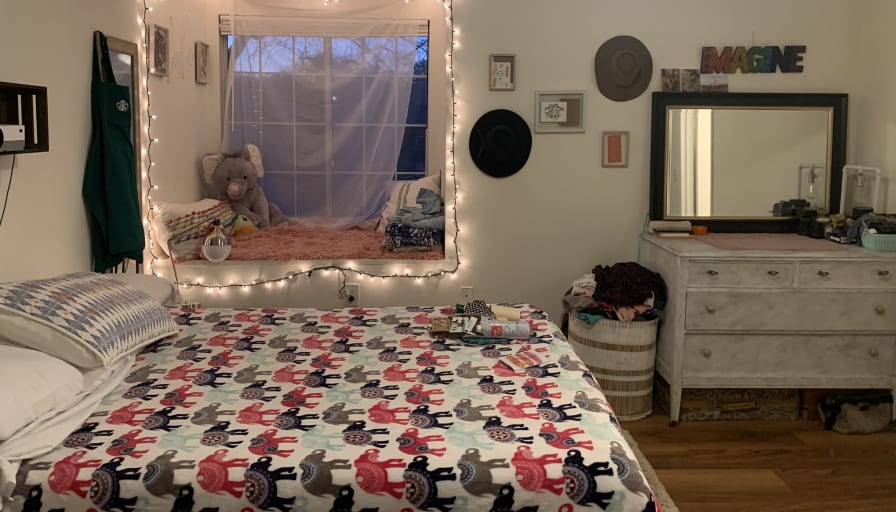 Photo of Courtnee's room