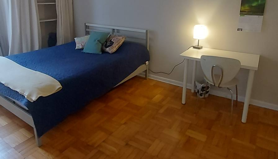 Photo of Lynda's room