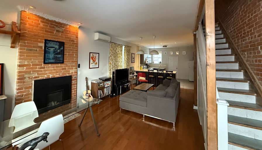 Photo of Chris Tomczak's room