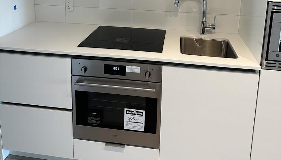 Alexander Lee's room