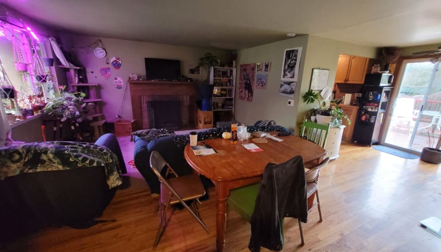 Photo of Niki's room
