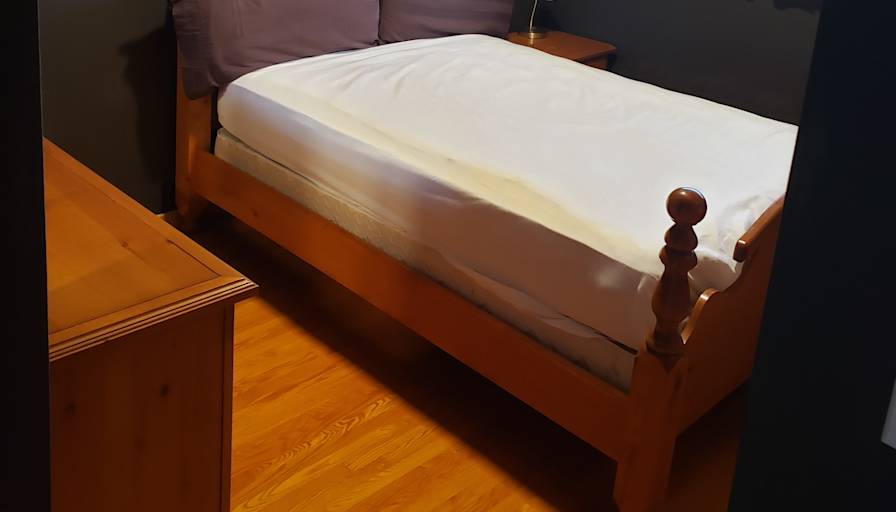 Photo of Dave's room
