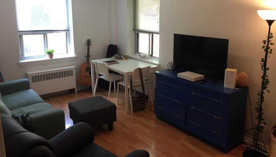 Photo of Graham Grisold's room