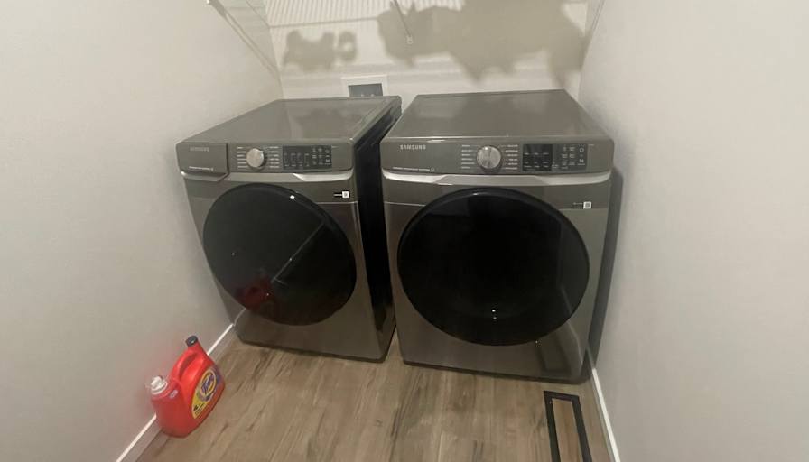 RAVINDER SINGH's room