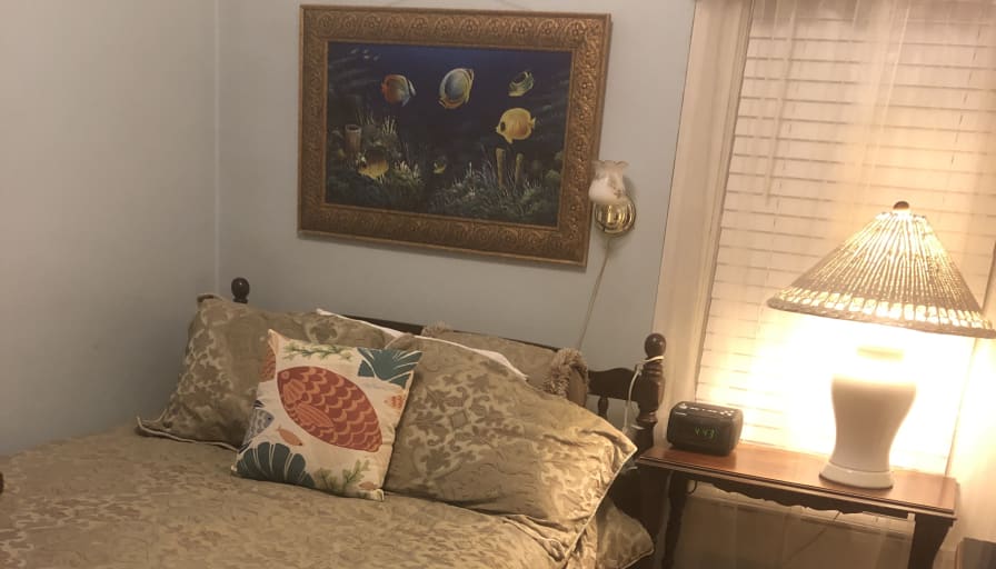 Photo of LINDA's room