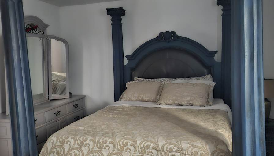 Regina Barbara's room