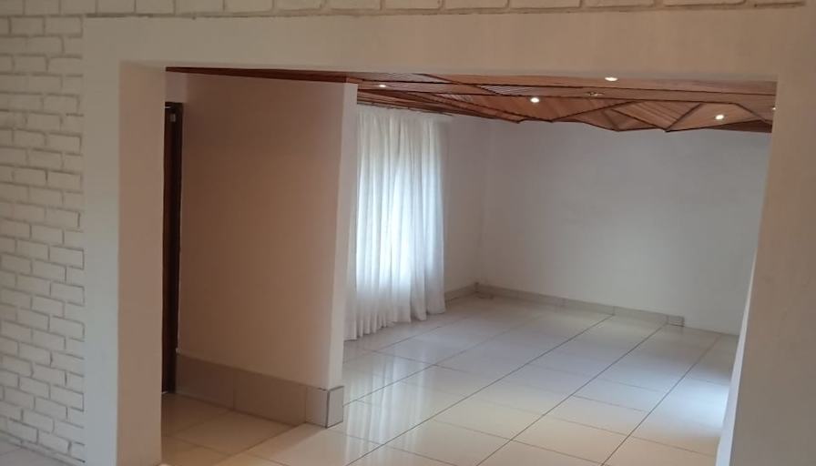 Photo of Rotondwa's room
