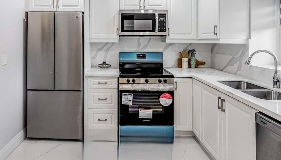 VALENTINA NAKOVSKA's room