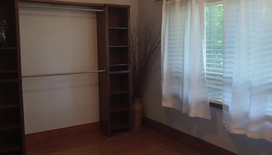 Lou Thivierge's room