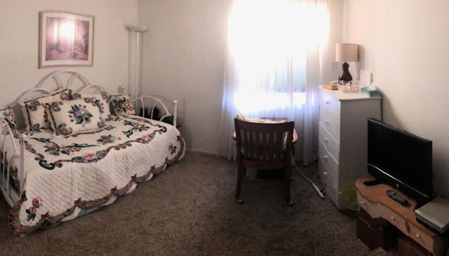 Photo of Home Sweet Home's room