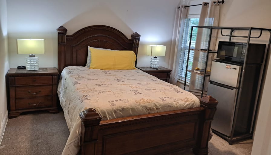 Photo of Viviene's room