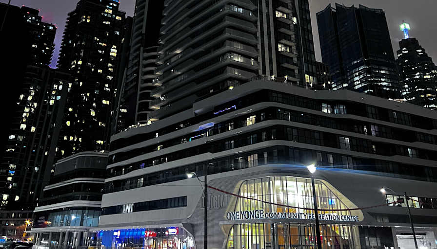 Abbshay simfukwe's room