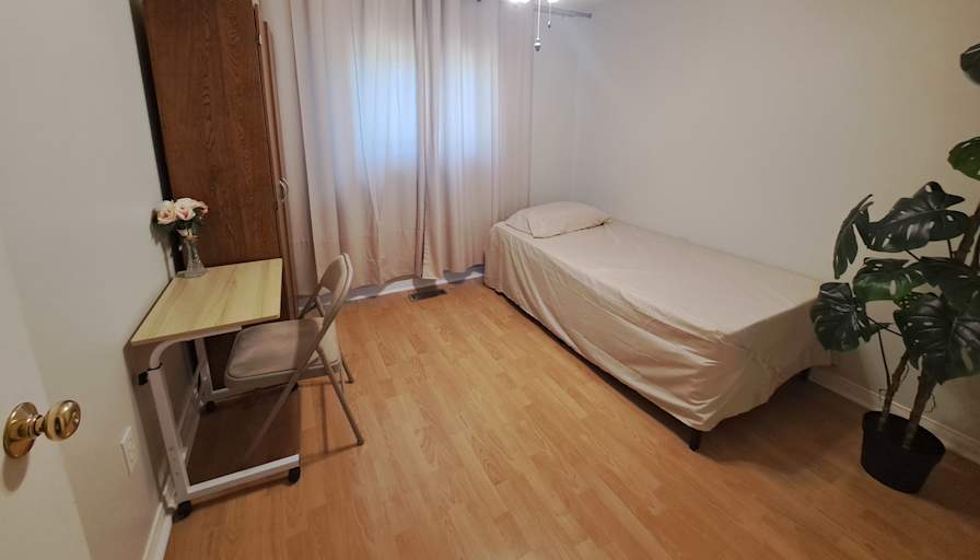 Photo of Tariq's room