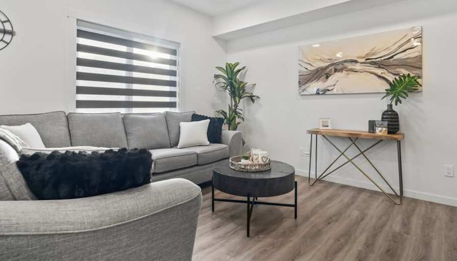 Photo of Barichi's room