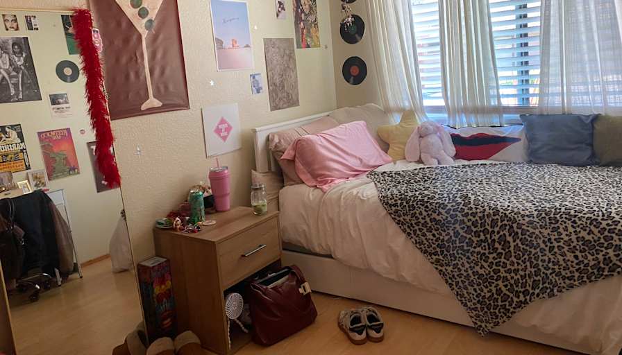 Photo of Ella Roberts's room