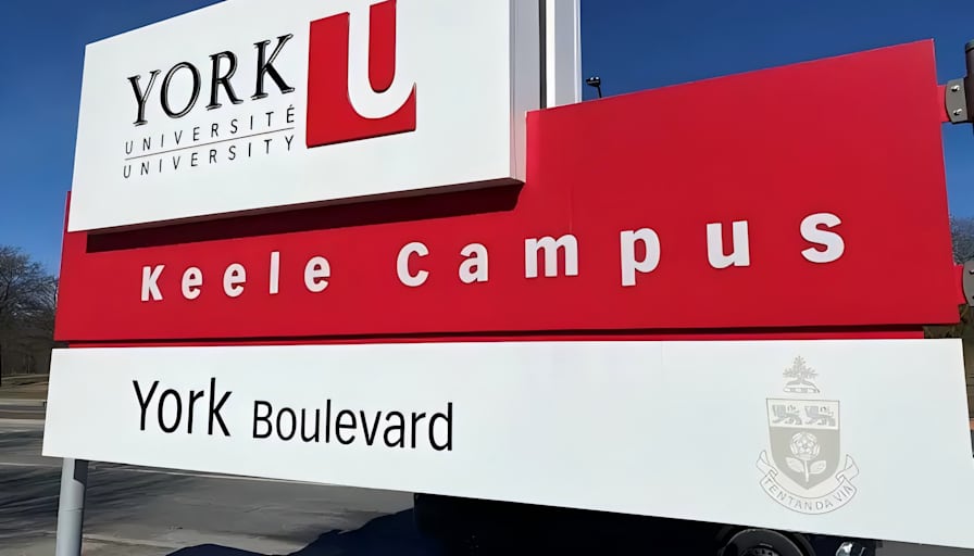 Photo of ZeoZ's room