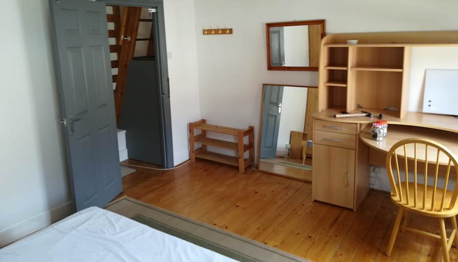 Photo of Luciano's room