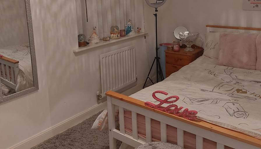 Photo of Raquel's room