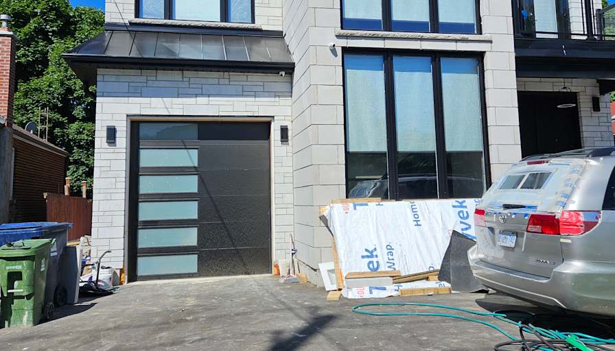 Evelyn Mendoza's room