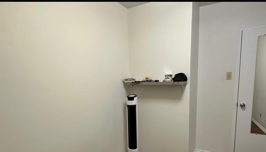 Lovepreet Kalra's room