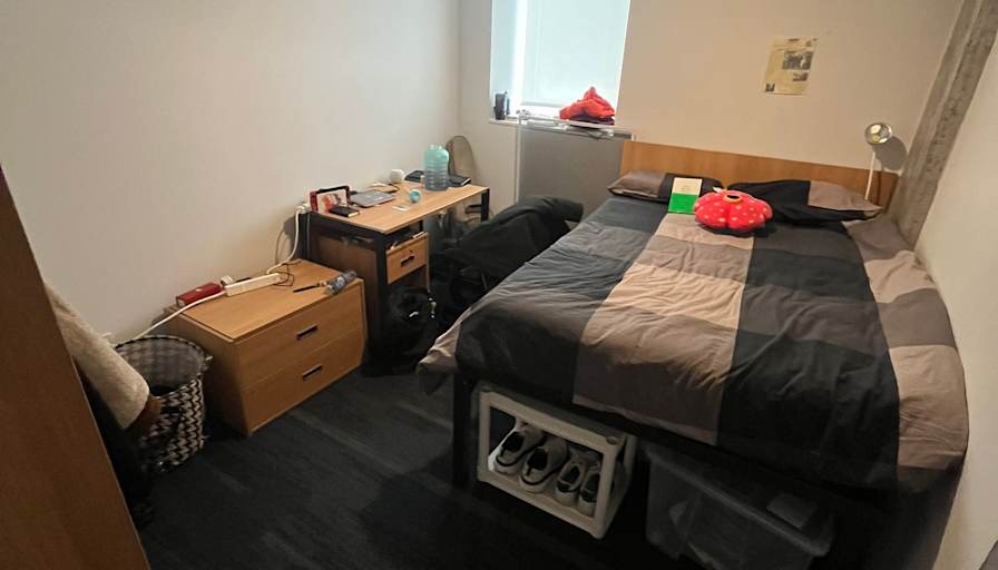 Photo of Antoine's room